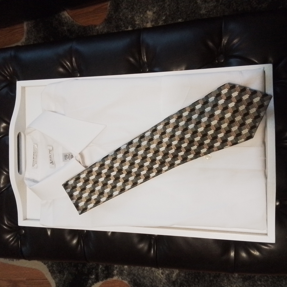 GEOFFREY  BEENE MEN'S  DESIGNER SILK NECKTIE
